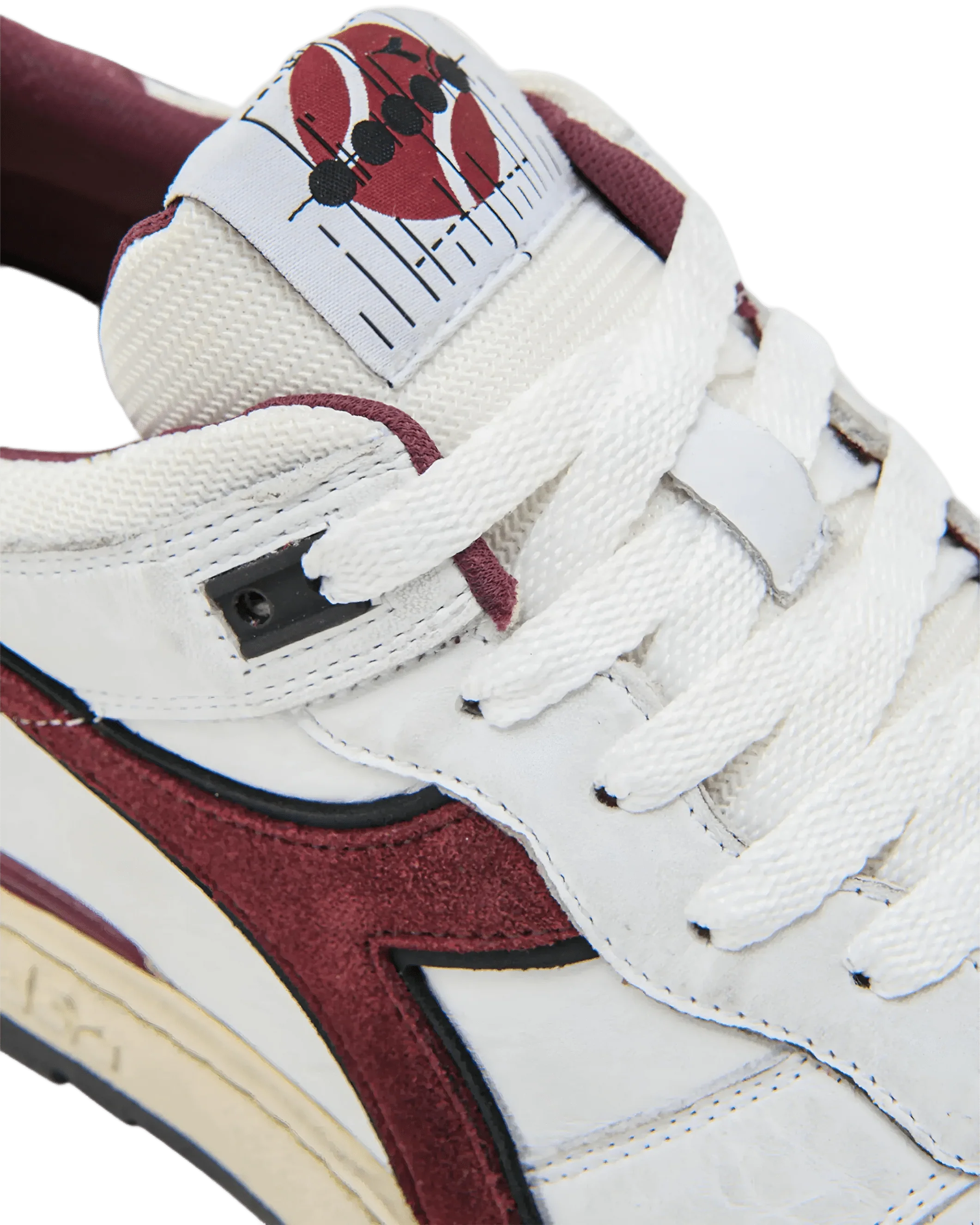 B.560 in White/Ruby Wine - Image 8