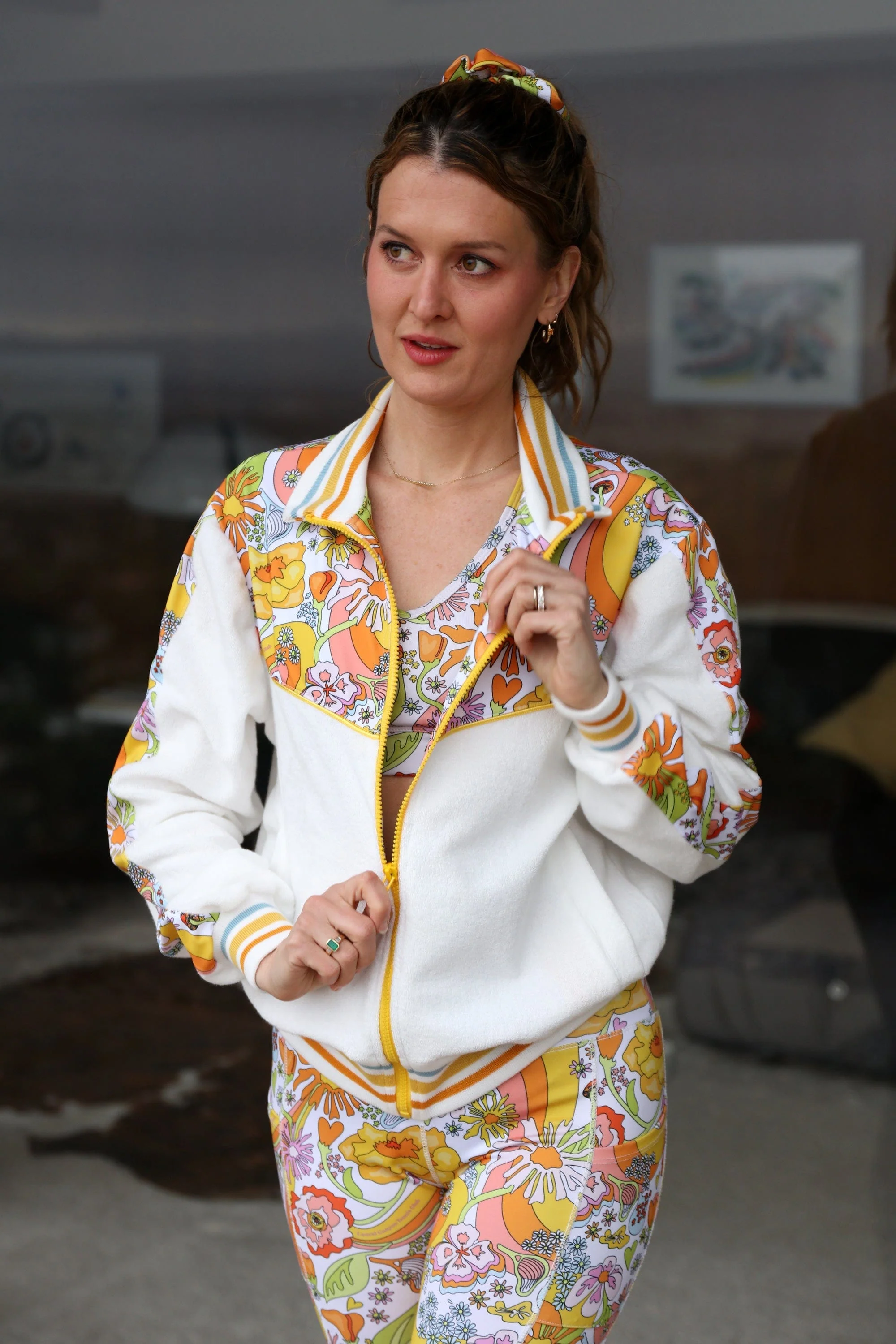 Melty Racquet Floral Printed Unisexy White Track Jacket - Image 8