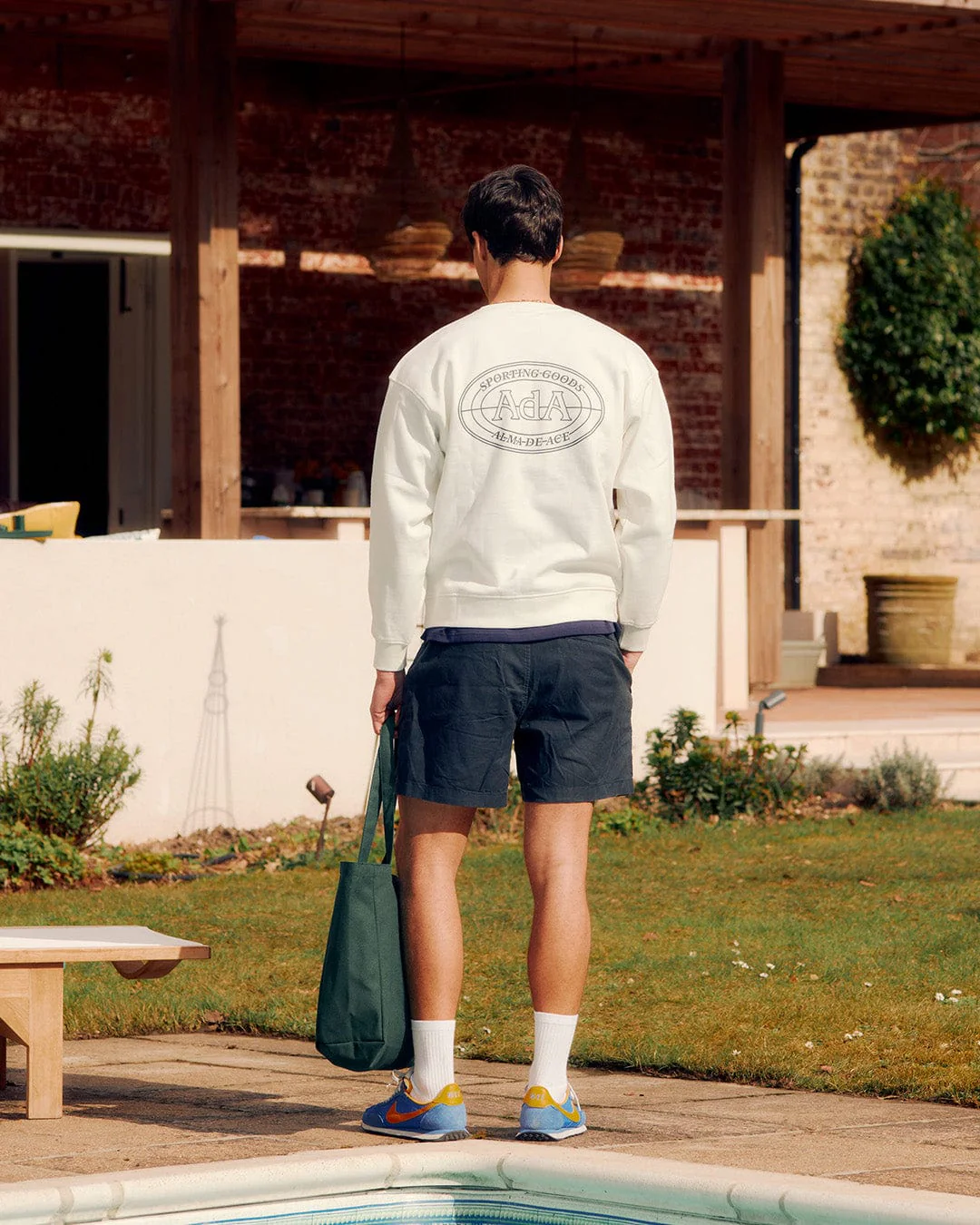Senta Graphic Sweatshirt | Cream - Image 7